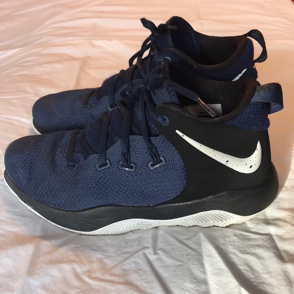 Nike Zoom basketball shoes